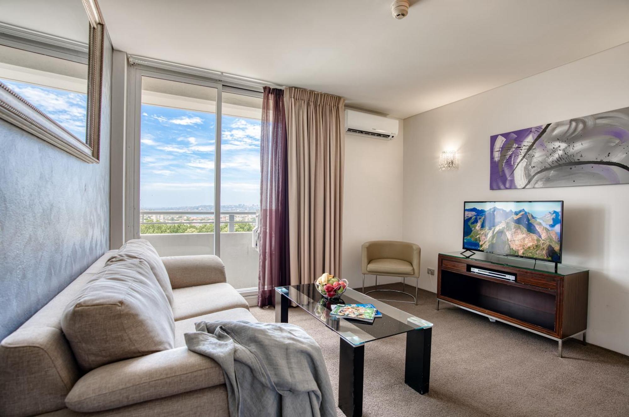 Park Regis Concierge Apartments Sydney Room photo